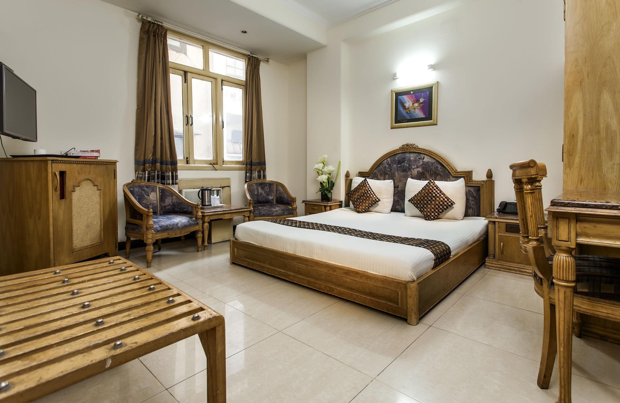 Hotel Sunstar Residency Делхи Екстериор снимка